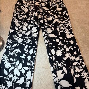 SWING Black and White Floral GOLF Pants